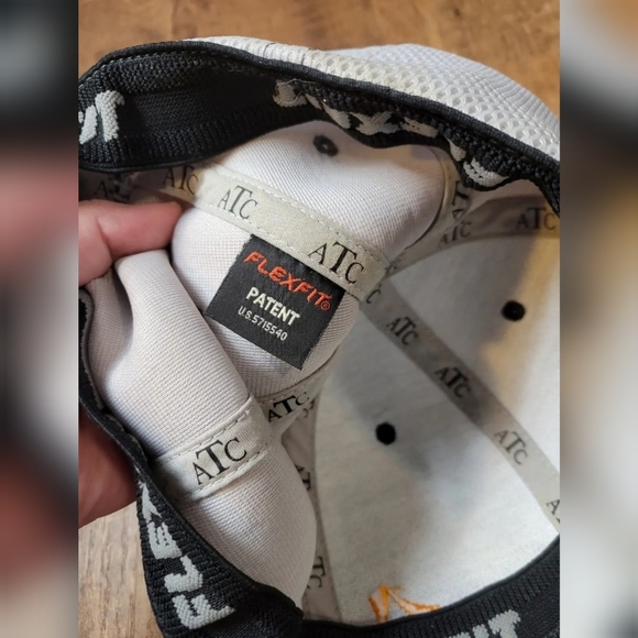 FREE W BUNDLE The Authentic T-Shirt Company Stratus Electrical hat - Picture 6 of 6